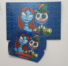 Load image into Gallery viewer, Halloween couple puzzle
